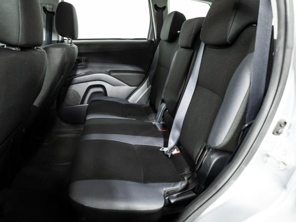 Mitsubishi Outlander II Рестайлинг с пробегом 2011 года, цена 819 585 рублей, 254995 км, внедорожник, Автокод Объявления