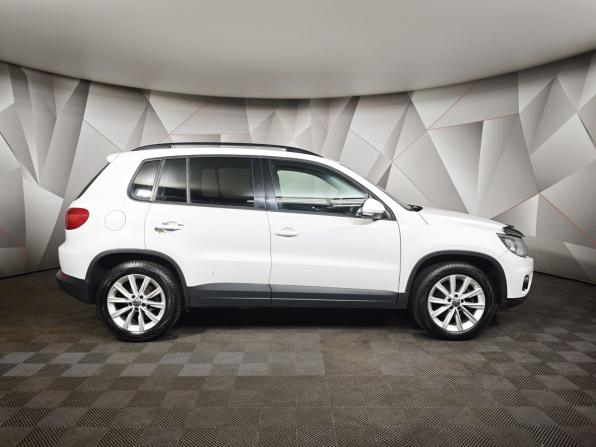Volkswagen Tiguan I Рестайлинг с пробегом 2012 года, цена 1 065 000 рублей, 211798 км, внедорожник, Автокод Объявления