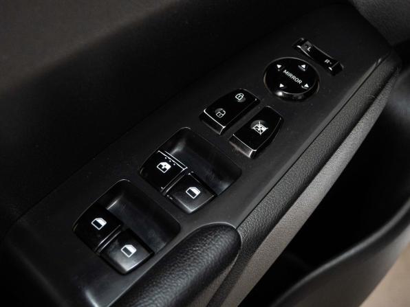 Hyundai Solaris II Рестайлинг с пробегом 2021 года, цена 1 224 000 рублей, 205000 км, седан, Автокод Объявления