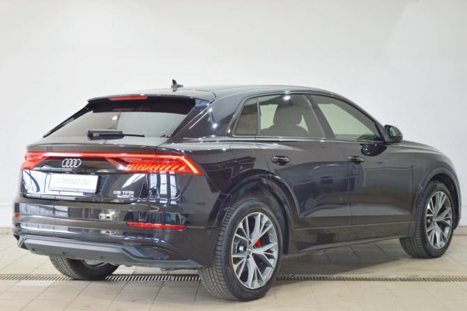 Audi Q8 I (4M) с пробегом 2019 года, цена 6 250 000 рублей, 77000 км, внедорожник, Автокод Объявления