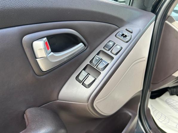Hyundai ix35 I с пробегом 2013 года, цена 980 000 рублей, 151000 км, внедорожник, Автокод Объявления