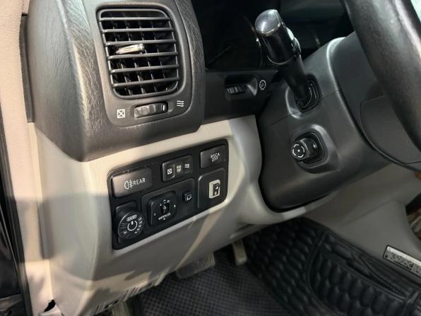 Lexus LX II Рестайлинг с пробегом 2004 года, цена 2 870 000 рублей, 311332 км, внедорожник, Автокод Объявления