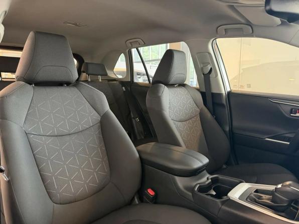 Toyota RAV4 V (XA50) с пробегом 2021 года, цена 3 230 000 рублей, 53875 км, внедорожник, Автокод Объявления