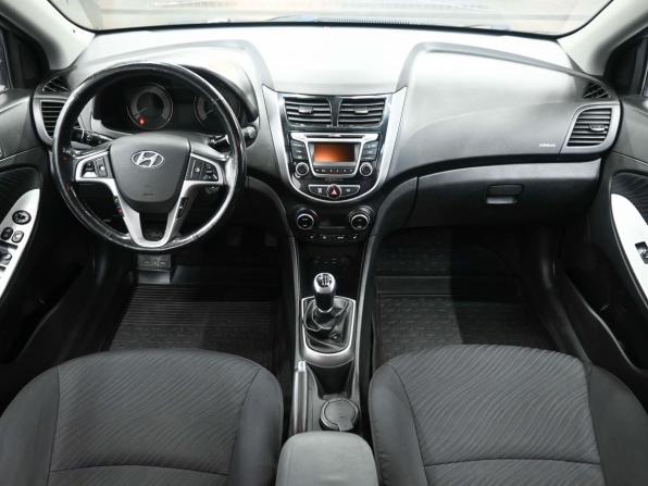Hyundai Solaris I Рестайлинг с пробегом 2016 года, цена 1 149 900 рублей, 148832 км, седан, Автокод Объявления