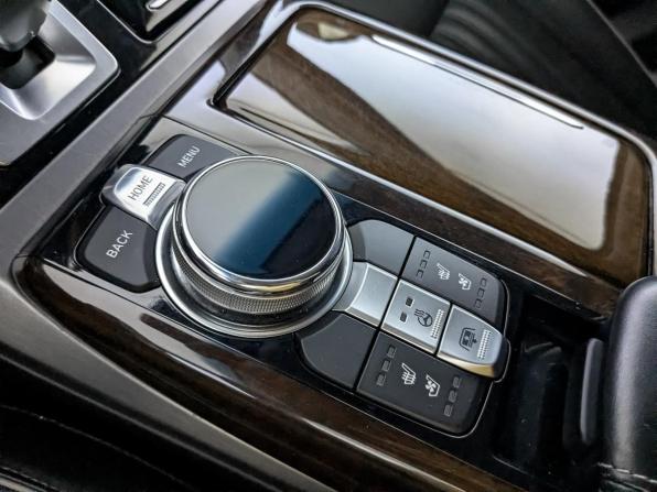 Genesis G90 I с пробегом 2018 года, цена 2 960 000 рублей, 101888 км, седан, Автокод Объявления