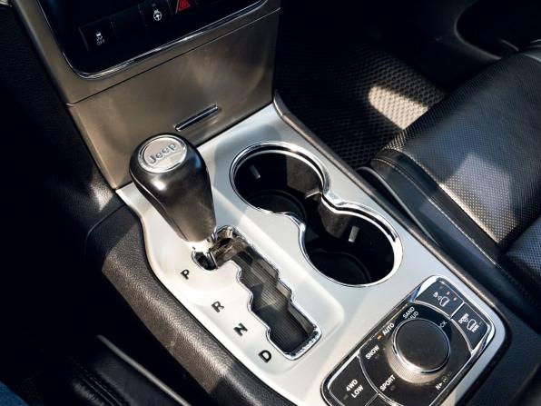Jeep Grand Cherokee IV (WK2) с пробегом 2011 года, цена 1 785 000 рублей, 270707 км, внедорожник, Автокод Объявления