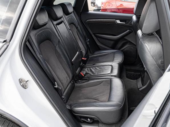 Audi Q5 I (8R) Рестайлинг с пробегом 2014 года, цена 2 149 000 рублей, 214880 км, внедорожник, Автокод Объявления