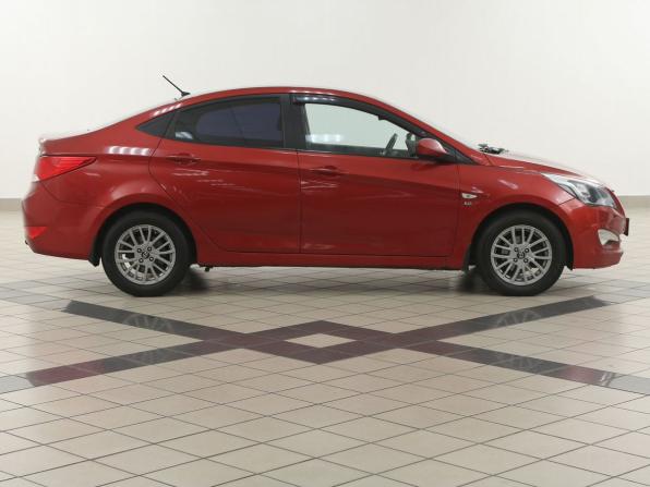 Hyundai Solaris I Рестайлинг с пробегом 2014 года, цена 700 000 рублей, 164000 км, седан, Автокод Объявления