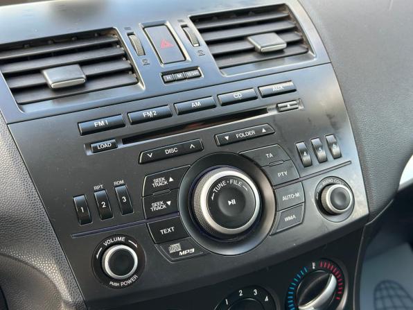 Mazda 3 II (BL) Рестайлинг с пробегом 2011 года, цена 799 000 рублей, 207070 км, седан, Автокод Объявления