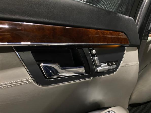 Mercedes-Benz S-Класс V (W221) с пробегом 2006 года, цена 1 000 000 рублей, 323093 км, седан, Автокод Объявления