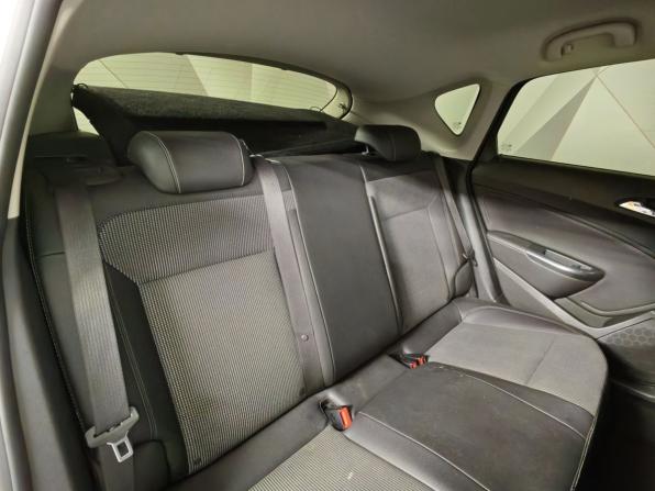 Opel Astra J с пробегом 2011 года, цена 585 000 рублей, 135459 км, хэтчбек, Автокод Объявления