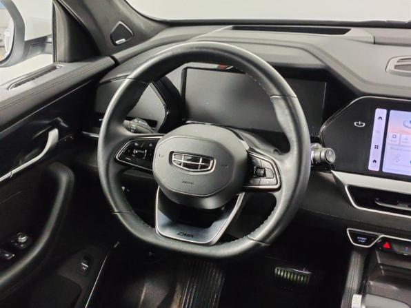 Geely Monjaro I Рестайлинг с пробегом 2024 года, цена 3 099 000 рублей, 81164 км, внедорожник, Автокод Объявления