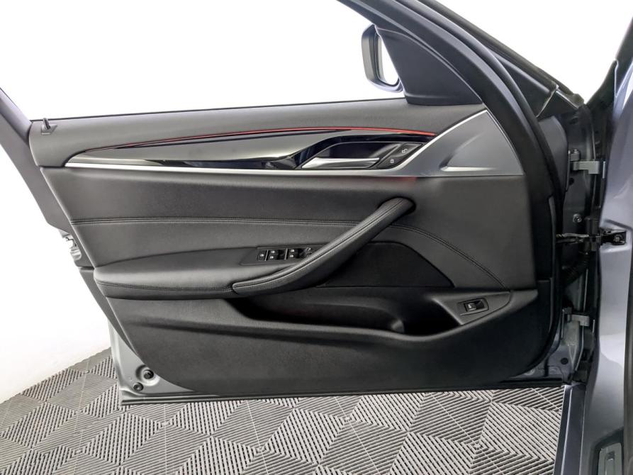 BMW 5 серии VII (G30/G31/G38) Москва  - изображение 19