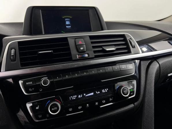 BMW 3 серии VI (F3x) Рестайлинг с пробегом 2018 года, цена 1 597 000 рублей, 179268 км, седан, Автокод Объявления