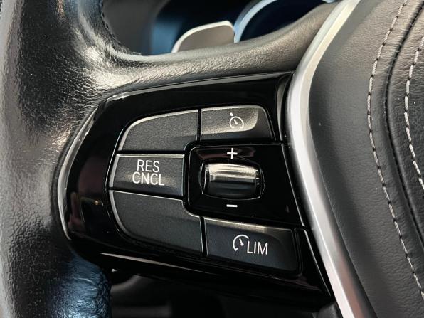 BMW 5 серии VII (G30/G31/G38) с пробегом 2018 года, цена 3 850 000 рублей, 96102 км, седан, Автокод Объявления