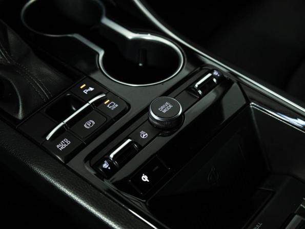 Kia K5 III с пробегом 2020 года, цена 2 275 000 рублей, 117000 км, седан, Автокод Объявления