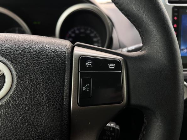 Toyota Land Cruiser Prado 150 Series с пробегом 2012 года, цена 2 969 000 рублей, 217676 км, внедорожник, Автокод Объявления