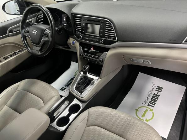 Hyundai Elantra VI (AD) с пробегом 2017 года, цена 1 580 000 рублей, 115696 км, седан, Автокод Объявления