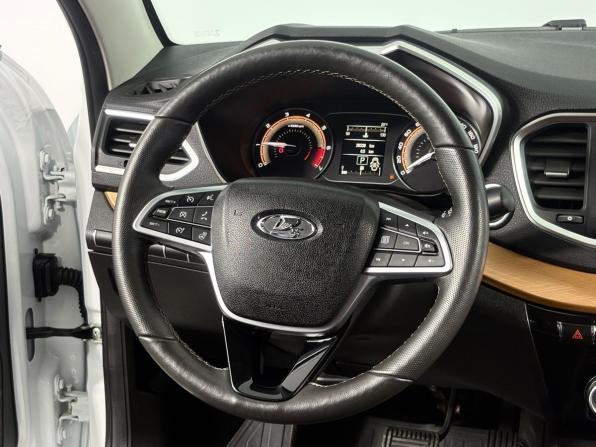 Lada (ВАЗ) Vesta I Рестайлинг (NG) с пробегом 2024 года, цена 1 530 000 рублей, 28338 км, универсал, Автокод Объявления