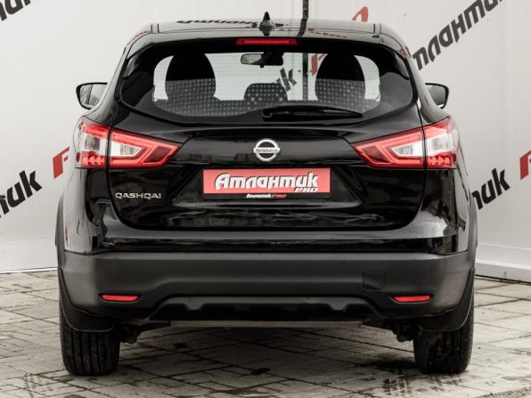 Nissan Qashqai II с пробегом 2017 года, цена 1 580 000 рублей, 64380 км, внедорожник, Автокод Объявления