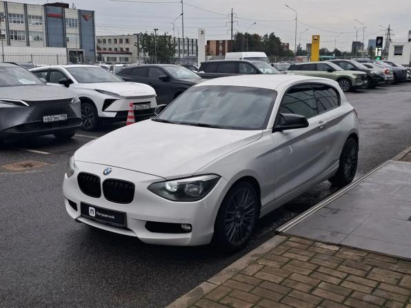 BMW 1 серии II (F20/F21) с пробегом 2013 года, цена 990 000 рублей, 196728 км, хэтчбек, Автокод Объявления