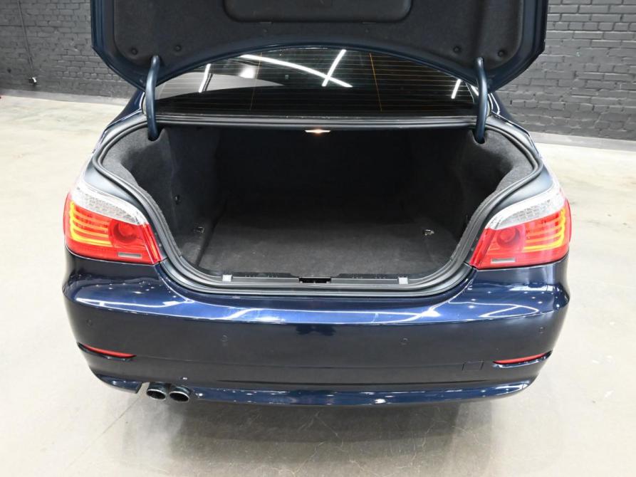 BMW 5 серии V (E60/E61) Рестайлинг Екатеринбург  - изображение 6