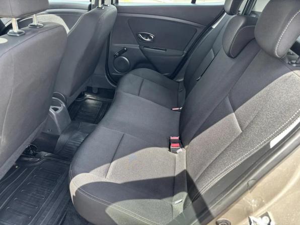 Renault Megane III Рестайлинг с пробегом 2013 года, цена 920 820 рублей, 180000 км, хэтчбек, Автокод Объявления