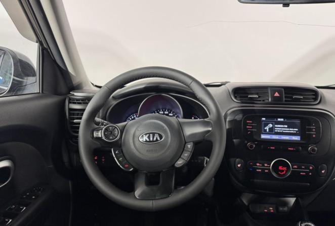 Kia Soul II Рестайлинг с пробегом 2018 года, цена 1 400 000 рублей, 129573 км, хэтчбек, Автокод Объявления