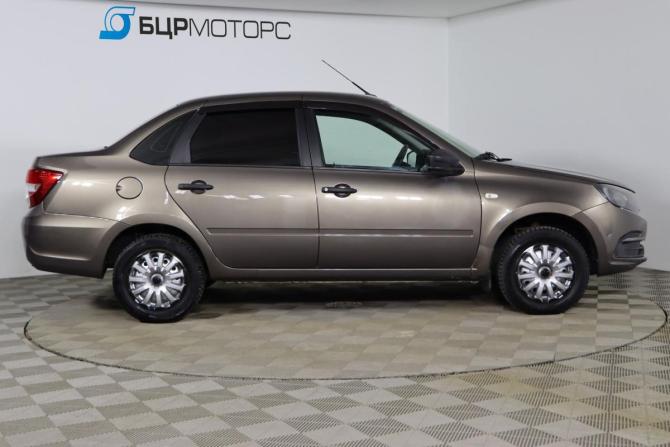 Lada (ВАЗ) Granta I Рестайлинг с пробегом 2019 года, цена 479 990 рублей, 96207 км, седан, Автокод Объявления