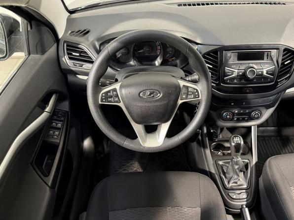Lada (ВАЗ) Vesta I с пробегом 2021 года, цена 1 129 800 рублей, 52000 км, универсал, Автокод Объявления