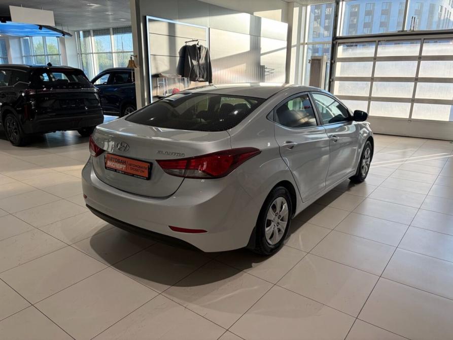 Hyundai Elantra V (MD) Рестайлинг Екатеринбург  - изображение 4