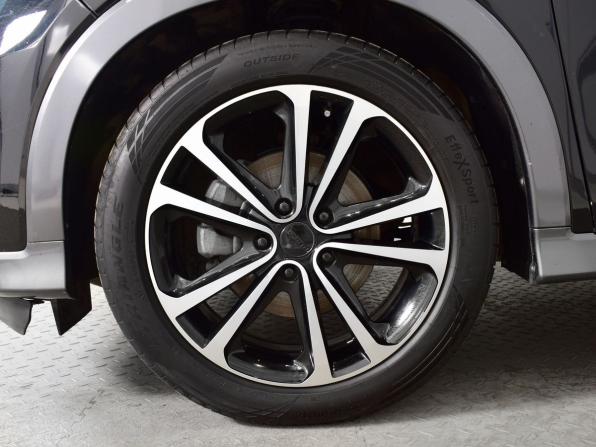 Honda Vezel I с пробегом 2014 года, цена 1 565 995 рублей, 178375 км, внедорожник, Автокод Объявления