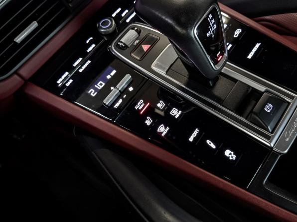 Porsche Cayenne III с пробегом 2020 года, цена 6 850 000 рублей, 67700 км, внедорожник, Автокод Объявления