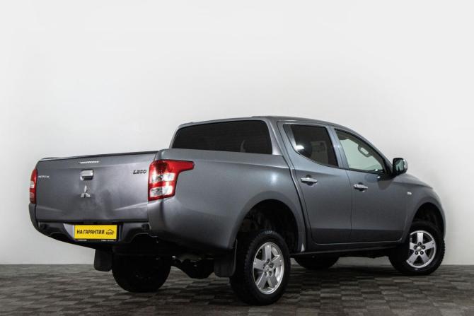 Mitsubishi L200 V с пробегом 2017 года, цена 2 299 000 рублей, 308816 км, offers.body_type.unknown, Автокод Объявления