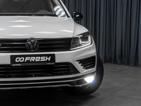 Volkswagen Touareg II Рестайлинг с пробегом 2018 года, цена 3 499 000 рублей, 215427 км, внедорожник, Автокод Объявления