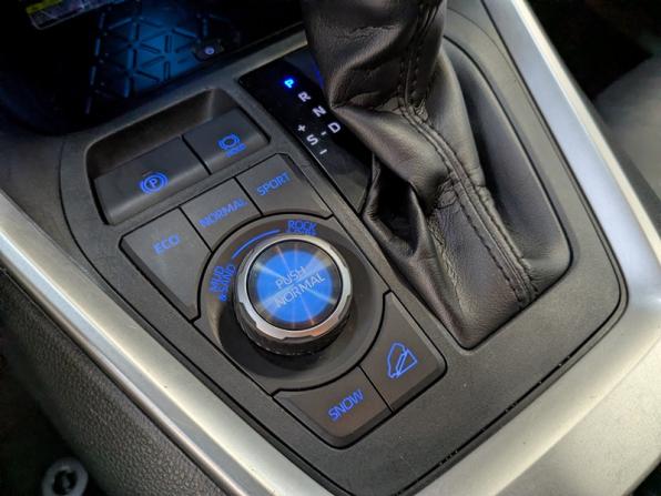 Toyota RAV4 V (XA50) с пробегом 2020 года, цена 3 250 000 рублей, 153555 км, внедорожник, Автокод Объявления