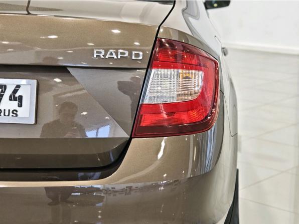 Skoda Rapid I Рестайлинг с пробегом 2018 года, цена 1 100 000 рублей, 170000 км, лифтбек, Автокод Объявления