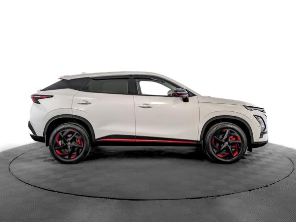 Omoda C5 I Рестайлинг с пробегом 2024 года, цена 2 175 000 рублей, 33931 км, внедорожник, Автокод Объявления