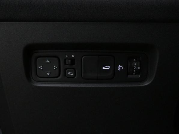 Changan UNI-V I с пробегом 2024 года, цена 2 536 100 рублей, 13750 км, лифтбек, Автокод Объявления