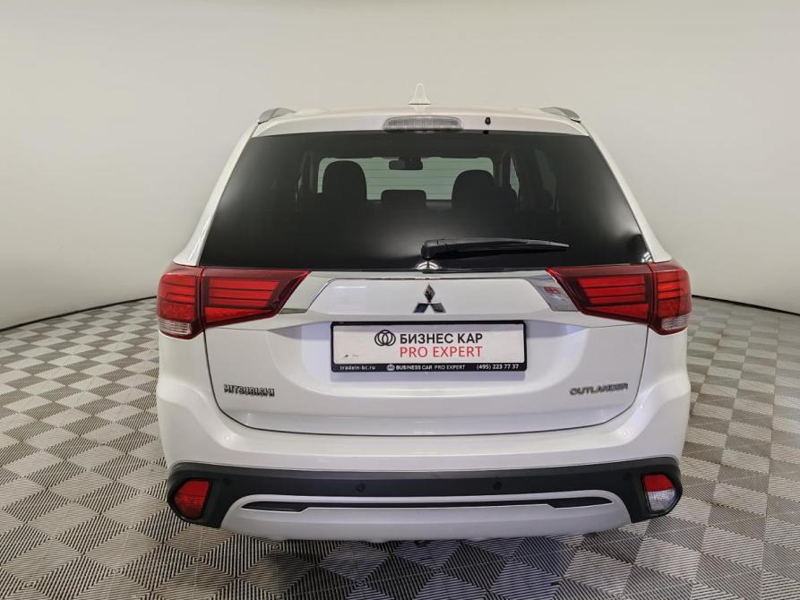 Mitsubishi Outlander III Рестайлинг 2 Москва  - изображение 6