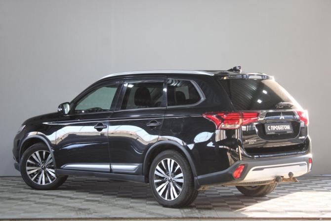 Mitsubishi Outlander III Рестайлинг 3 с пробегом 2019 года, цена 2 090 000 рублей, 107000 км, внедорожник, Автокод Объявления