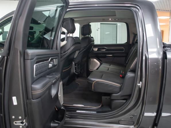 Ram 1500 V Рестайлинг с пробегом 2026 года, цена 10 999 000 рублей, 44 км, offers.body_type.unknown, Автокод Объявления