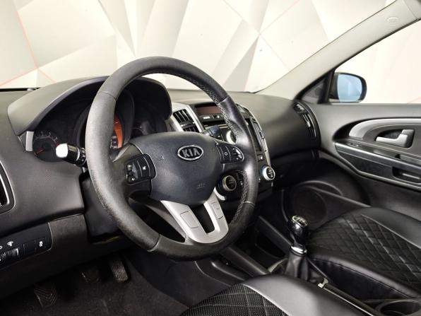 Kia Ceed I Рестайлинг с пробегом 2010 года, цена 449 000 рублей, 321194 км, хэтчбек, Автокод Объявления