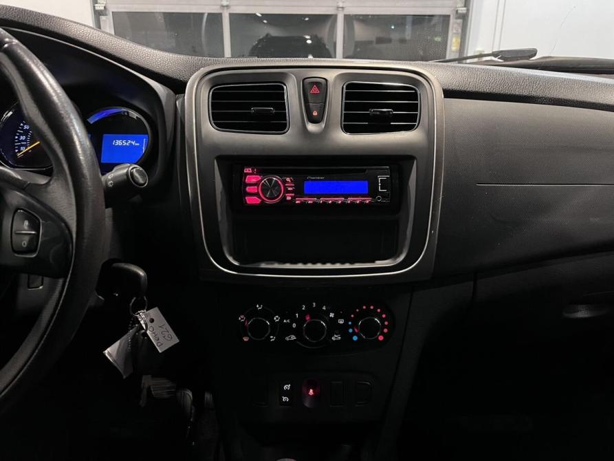 Renault Sandero II Чебоксары  - изображение 13