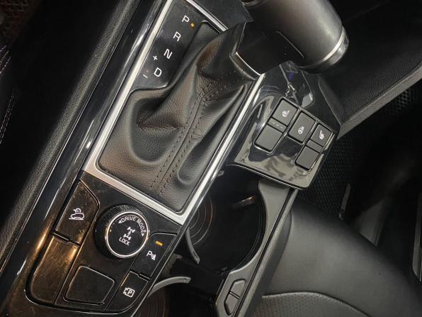 Kia Sportage V с пробегом 2022 года, цена 3 200 000 рублей, 118477 км, внедорожник, Автокод Объявления