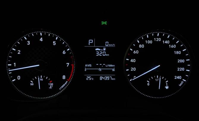 Hyundai Elantra VI (AD) Рестайлинг с пробегом 2019 года, цена 1 747 000 рублей, 84396 км, седан, Автокод Объявления