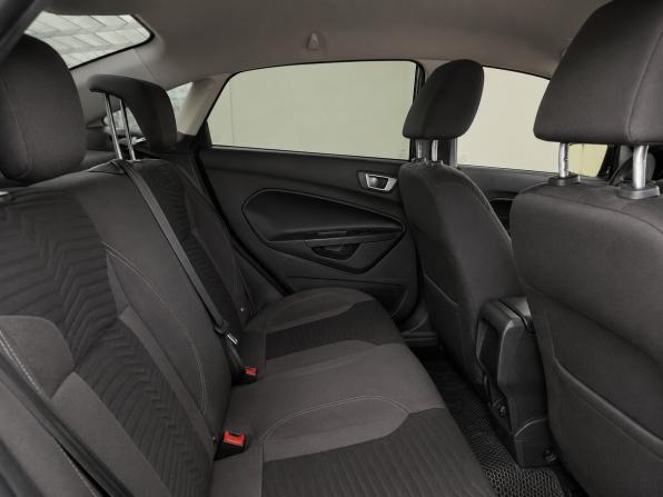 Ford Fiesta Mk6 Рестайлинг с пробегом 2015 года, цена 747 000 рублей, 209884 км, седан, Автокод Объявления