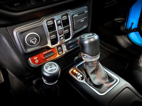 Jeep Wrangler IV (JL) с пробегом 2021 года, цена 4 850 000 рублей, 60177 км, внедорожник, Автокод Объявления