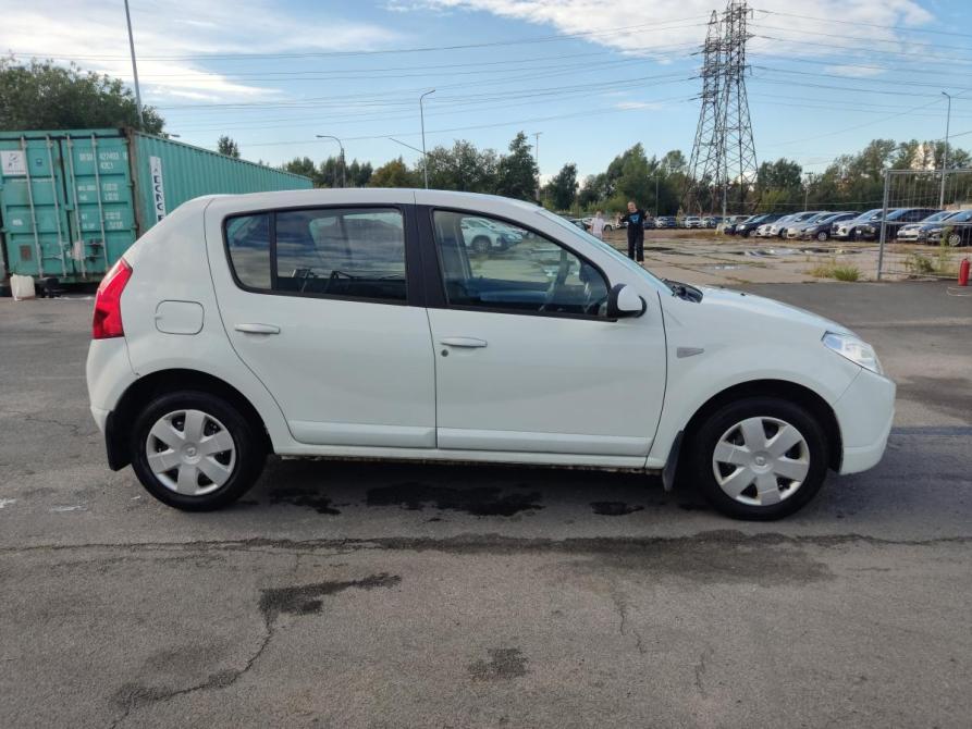 Renault Sandero I Санкт-Петербург  - изображение 4