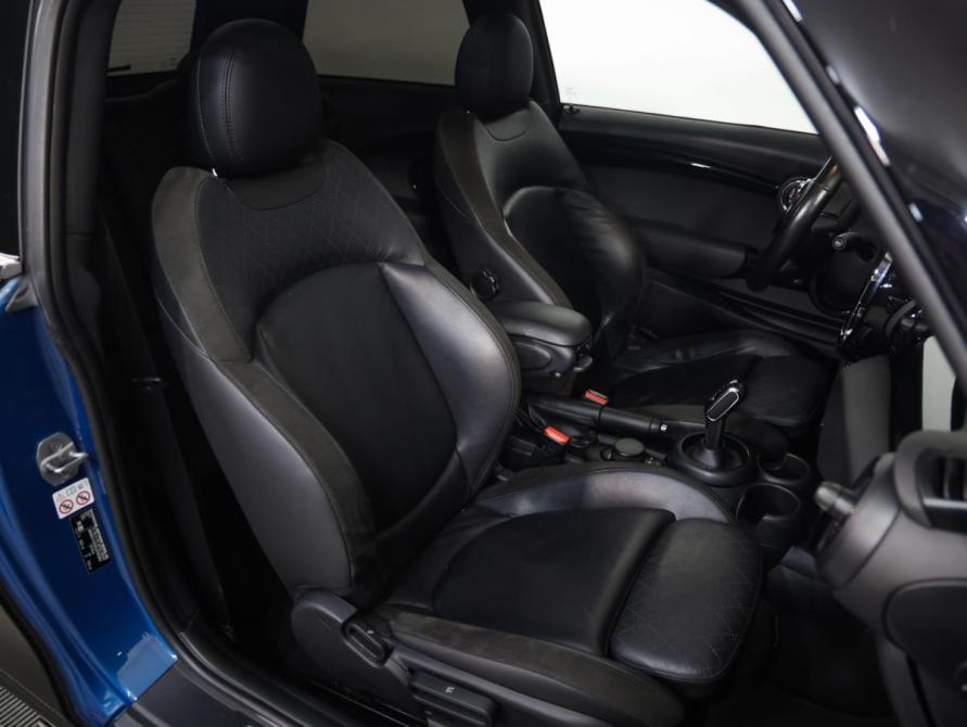 Mini Hatch III (F55/F56) Рестайлинг 2 Санкт-Петербург  - изображение 25
